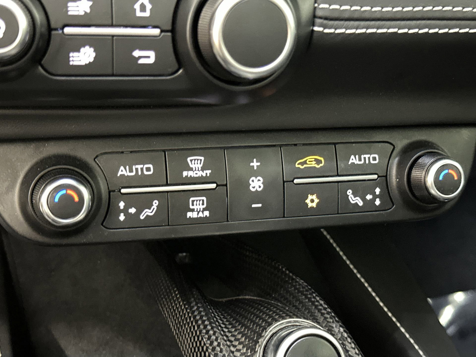 Used 2022 Ferrari Portofino M image 19