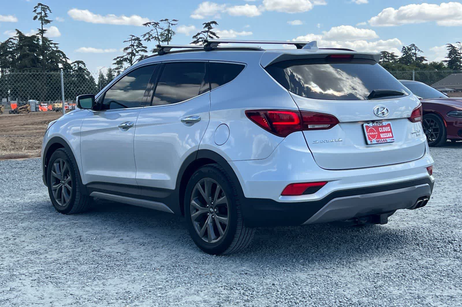 Used 2018 Hyundai Santa Fe Sport w/ 2.0T Ultimate Tech Package 05 FWD image 7