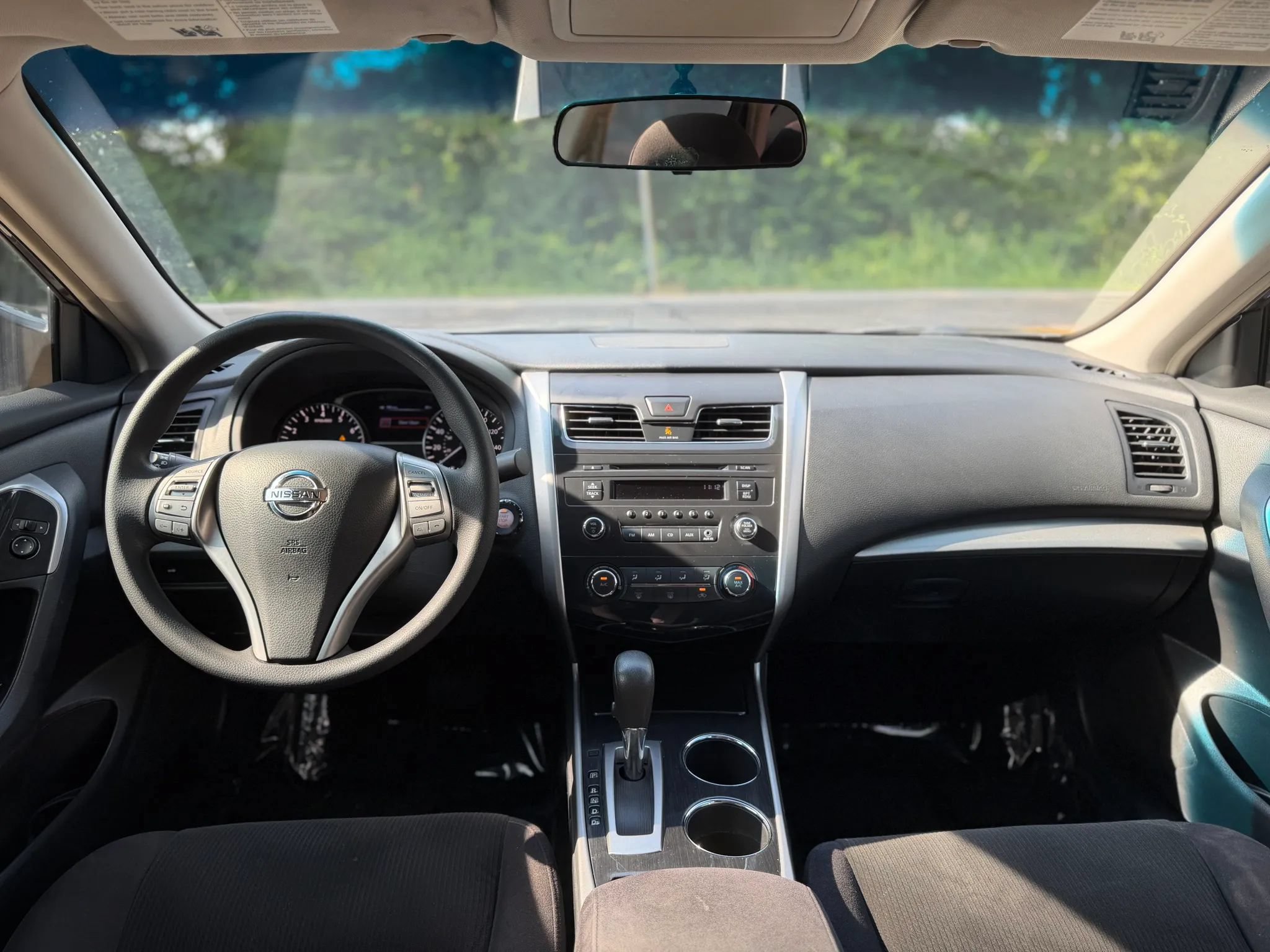 Used 2013 Nissan Altima 2.5 S FWD image 22