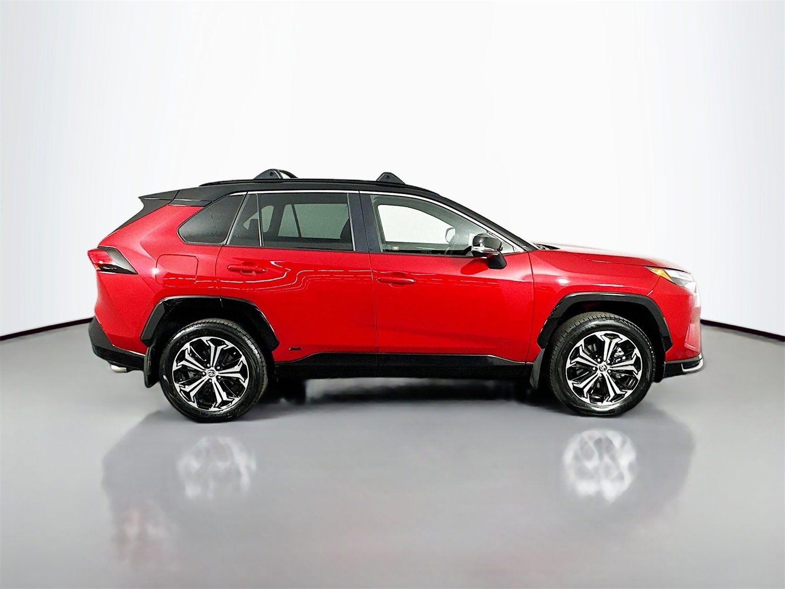 Certified 2025 Toyota RAV4 XSE w/ Weather Package image 8