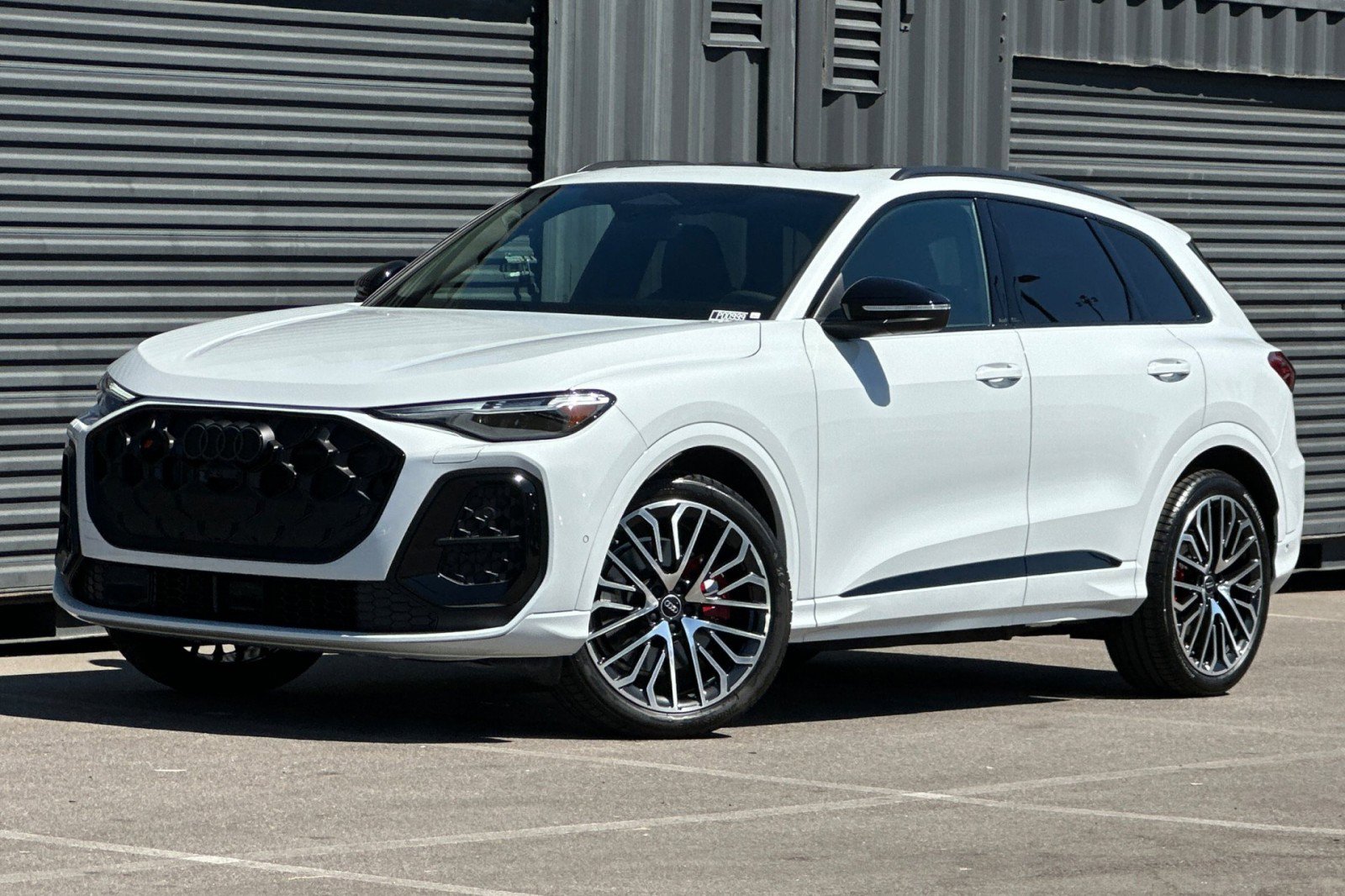 Used 2025 Audi SQ5 Premium Plus image 1