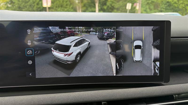 Used 2025 Hyundai Tucson Limited FWD image 35