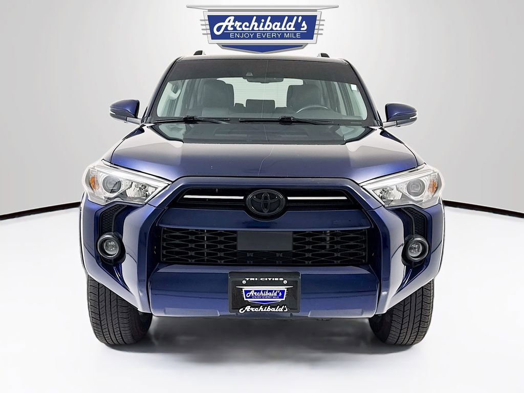 Used 2021 Toyota 4Runner SR5 Premium image 2