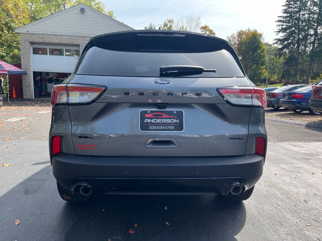 Used 2022 Ford Escape SEL w/ SEL Stealth AWD Package image 9