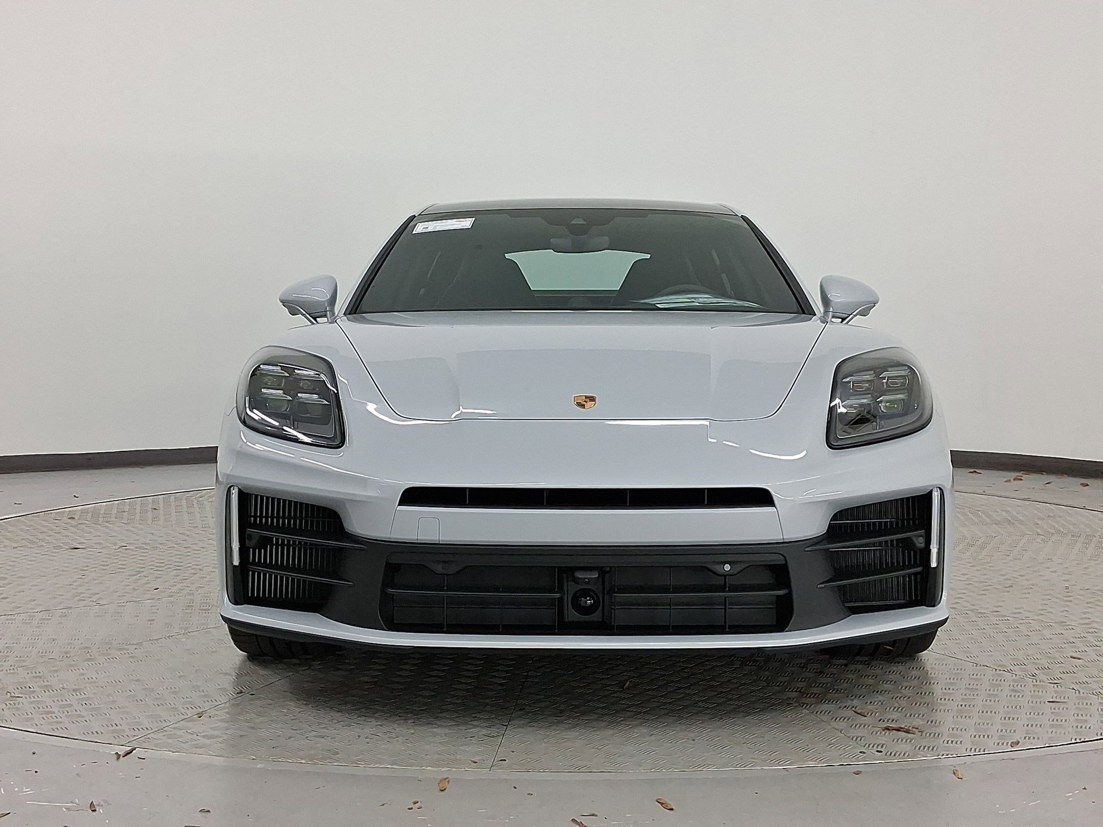 New 2026 Porsche Panamera 4 image 6