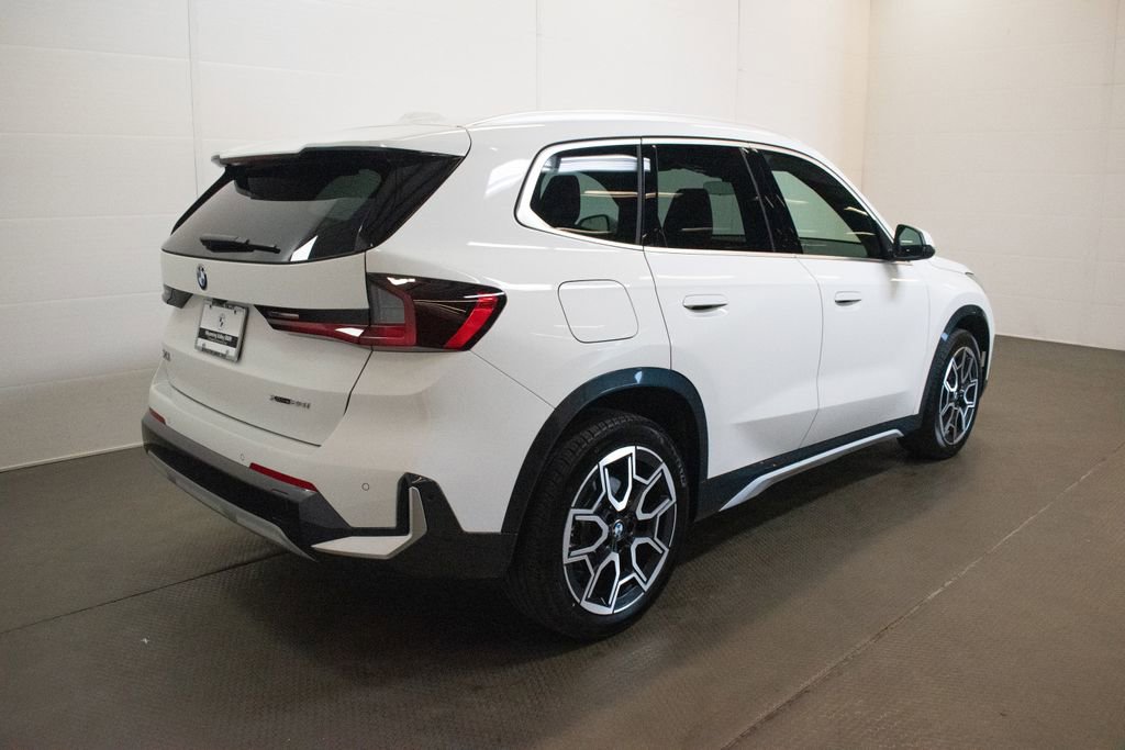 Certified 2026 BMW X1 xDrive28i w/ Convenience Package image 4