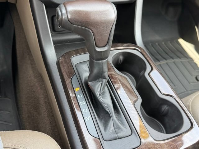 Used 2016 GMC Canyon SLT w/ Driver Alert Package RWD image 21