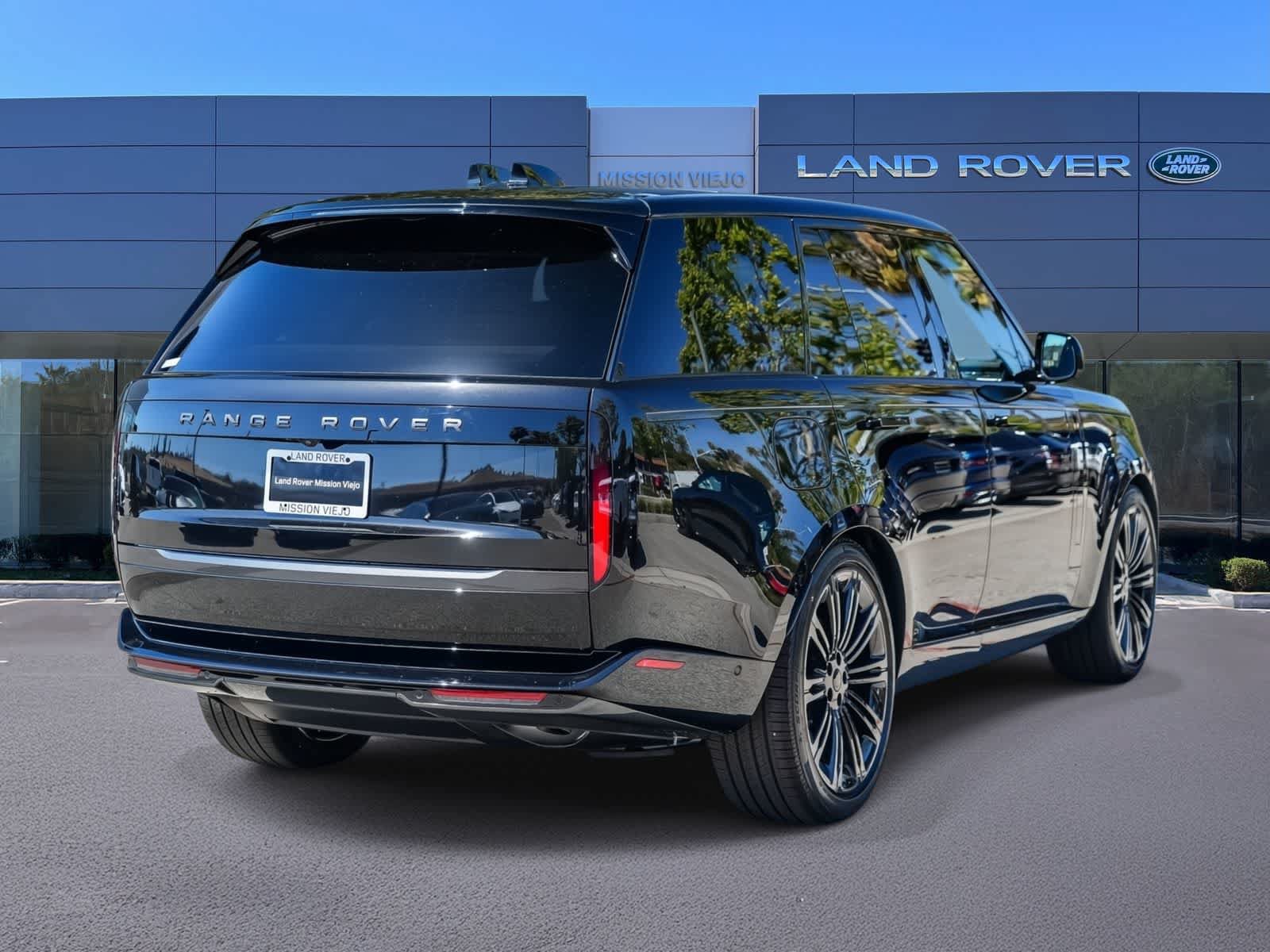New 2026 Land Rover Range Rover SE AWD/4WD image 4