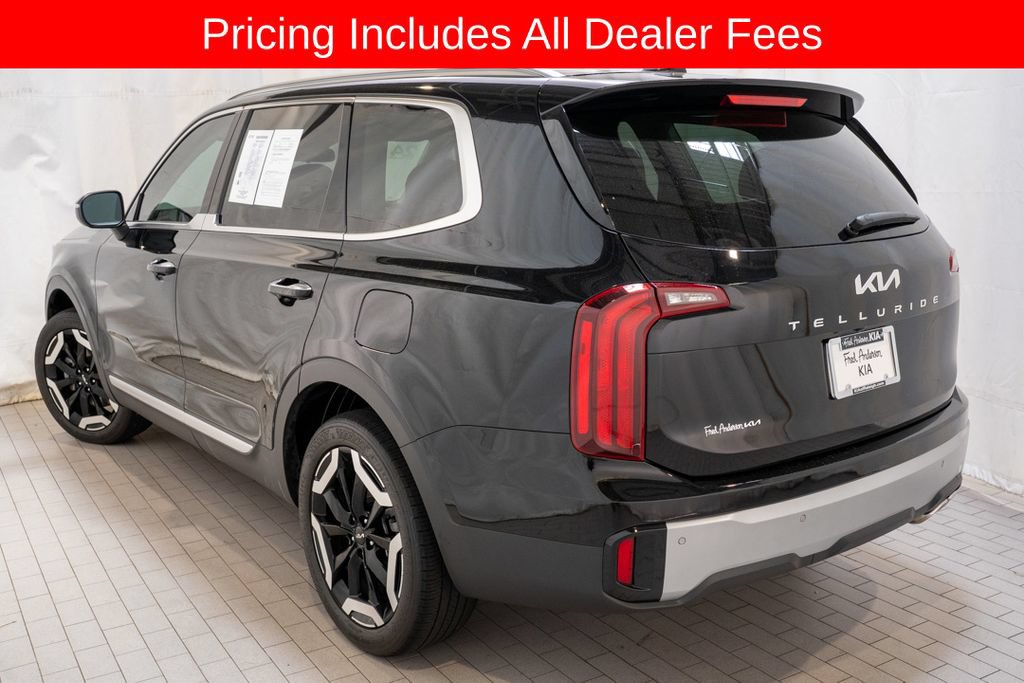 Certified 2024 Kia Telluride S w/ S Sunroof Package FWD image 3
