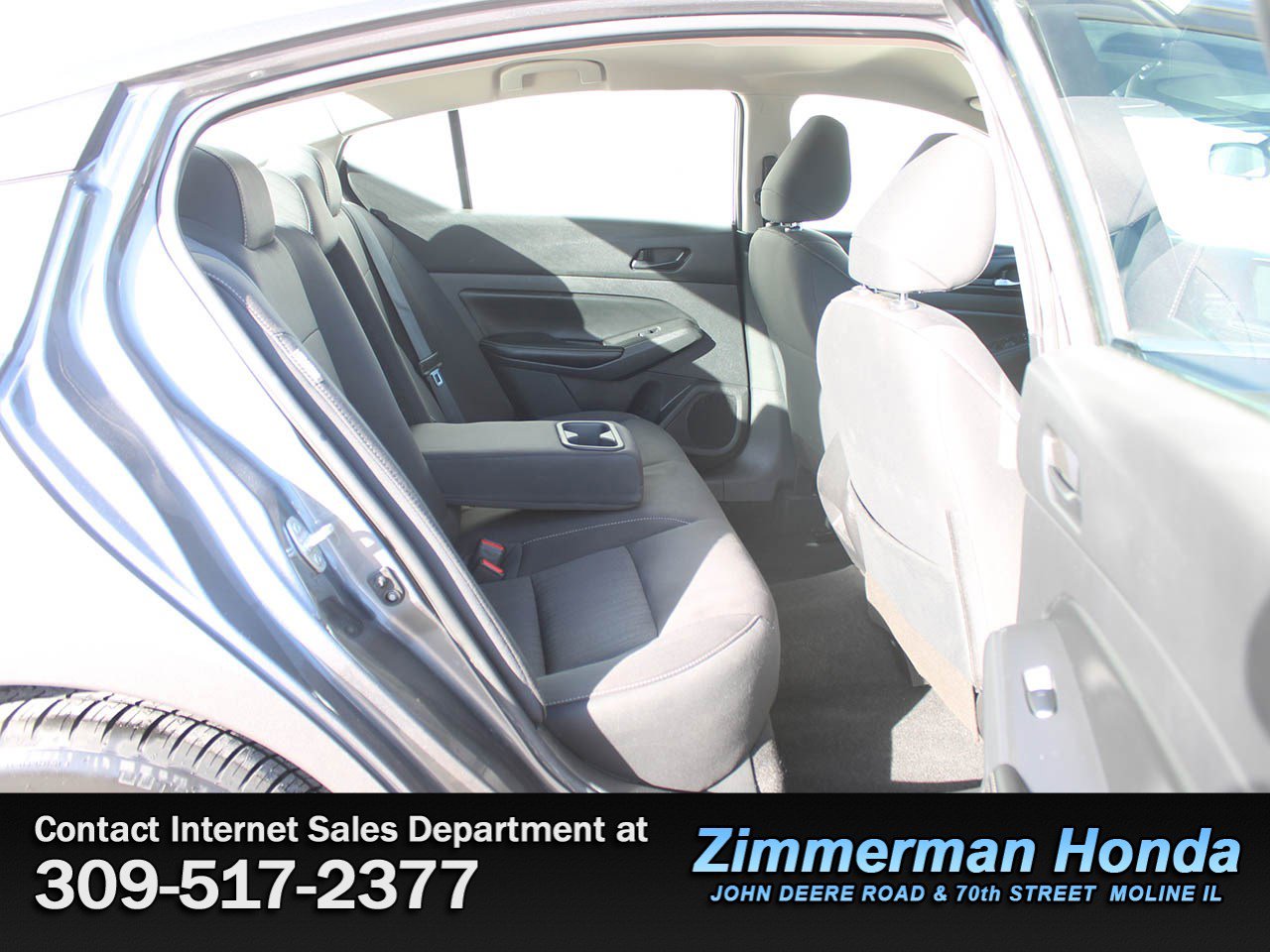 Used 2024 Nissan Altima 2.5 SV image 7