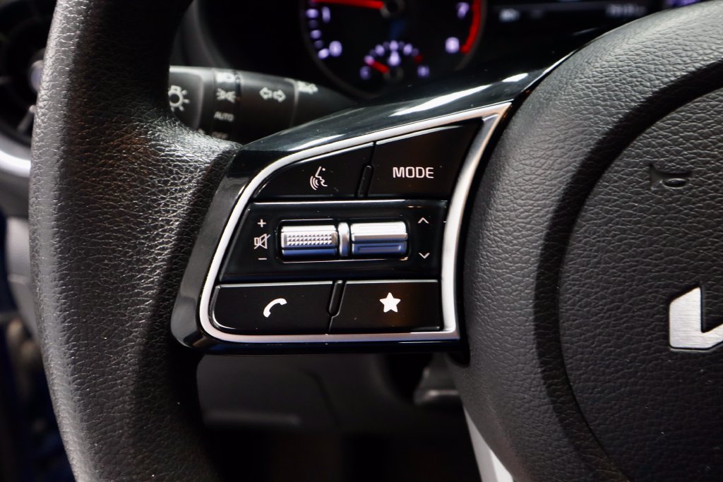 Used 2024 Kia Forte LXS w/ LXS Technology Package FWD image 27