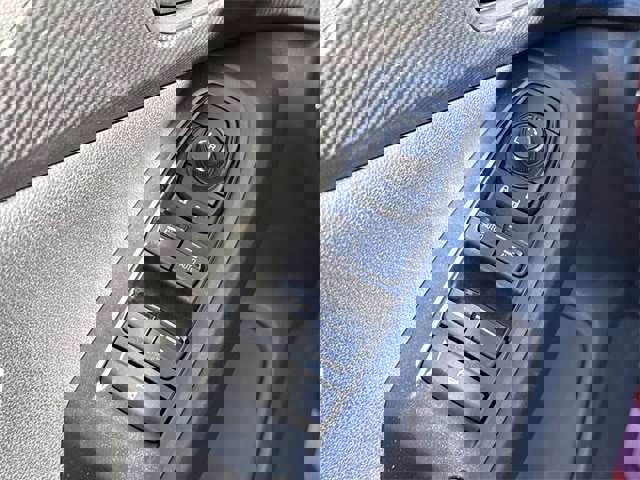 New 2026 Subaru Crosstrek 2.0i Premium image 24