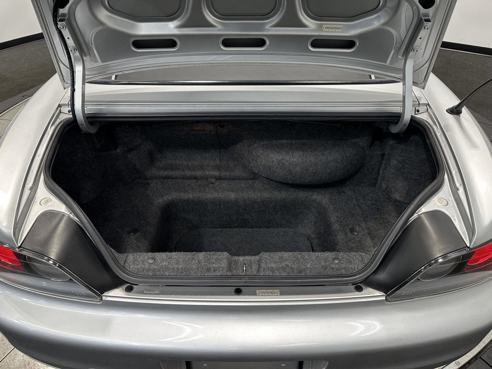 Used 2003 Honda S2000 image 22