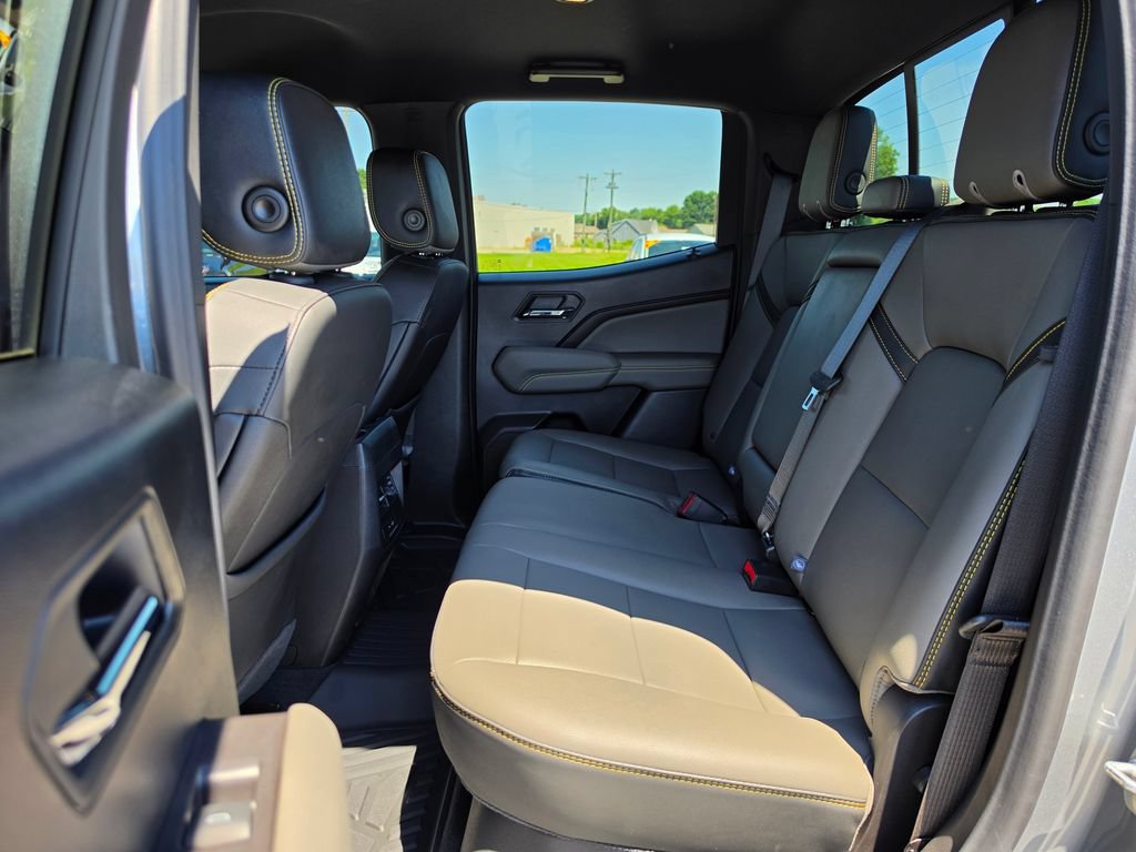 Used 2025 Chevrolet Colorado ZR2 AWD/4WD image 25