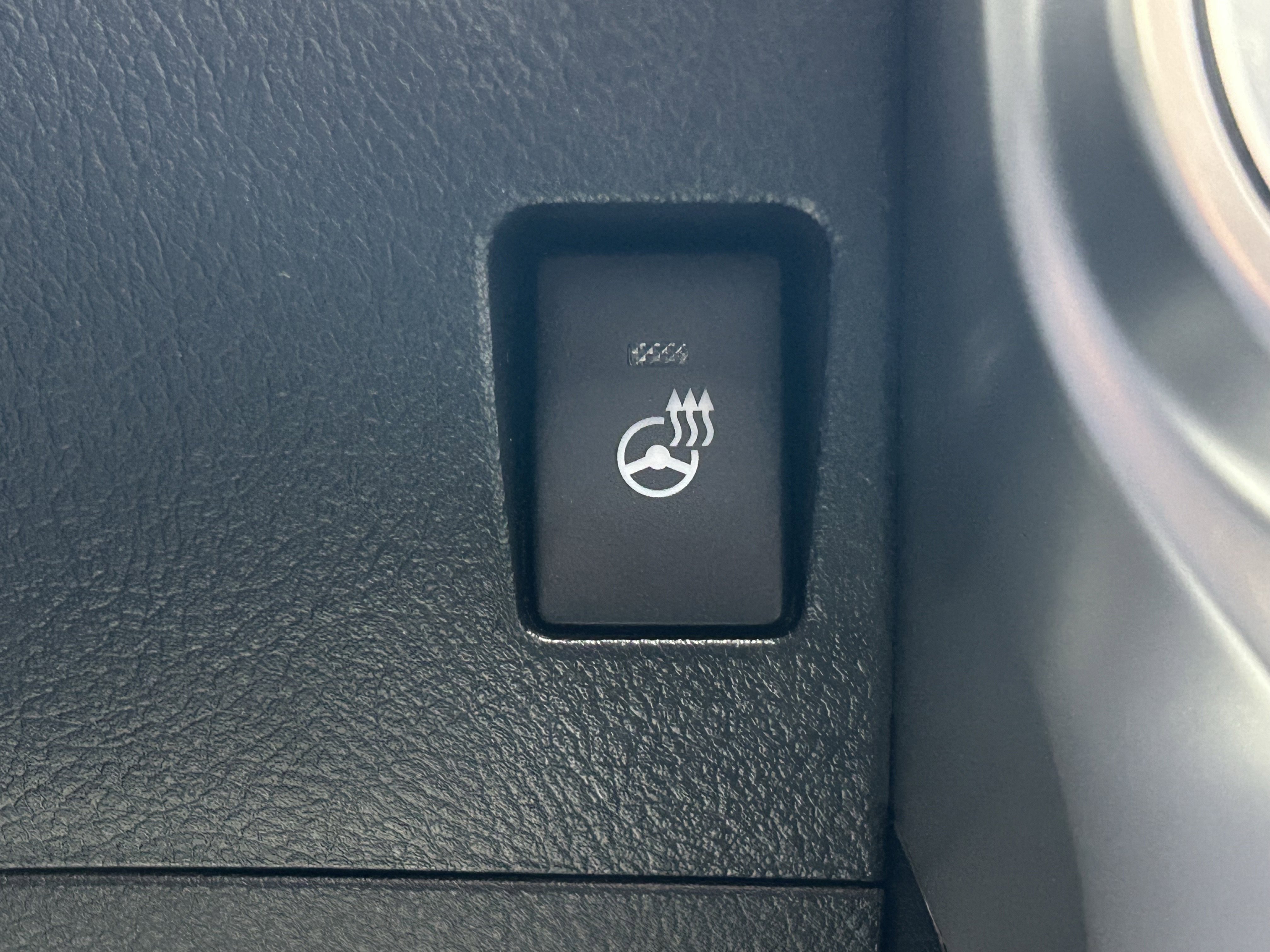 Certified 2023 Toyota 4Runner Limited image 33