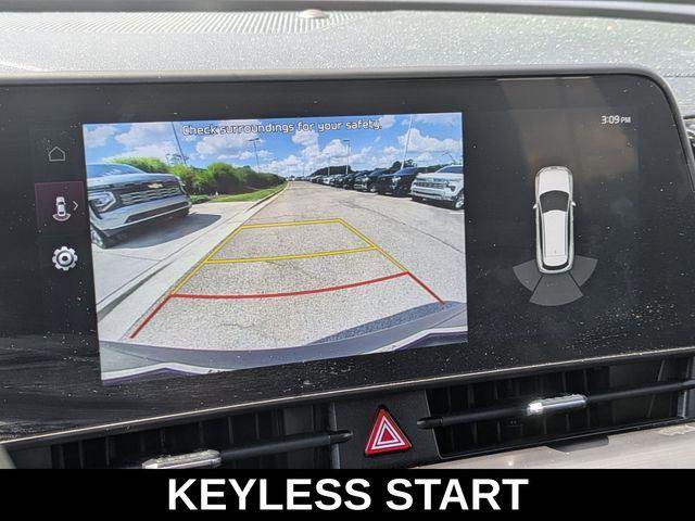 Used 2023 Kia Sportage EX image 15