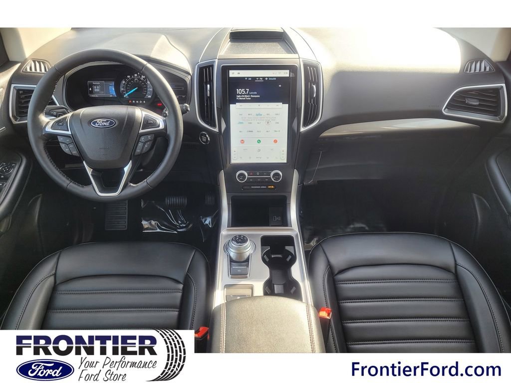 Used 2024 Ford Edge SEL w/ Convenience Package image 8
