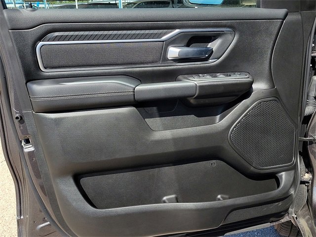 New 2026 RAM 1500 4x4 Crew Cab image 11
