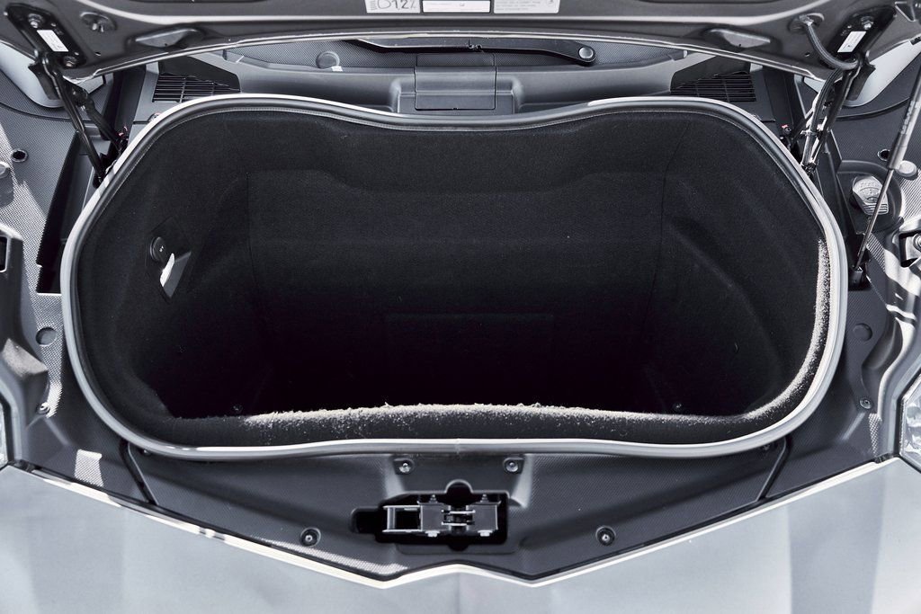 Used 2018 Lamborghini Aventador S image 10