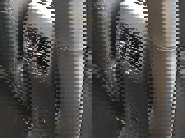 Used 2023 Ford Escape SE image 9