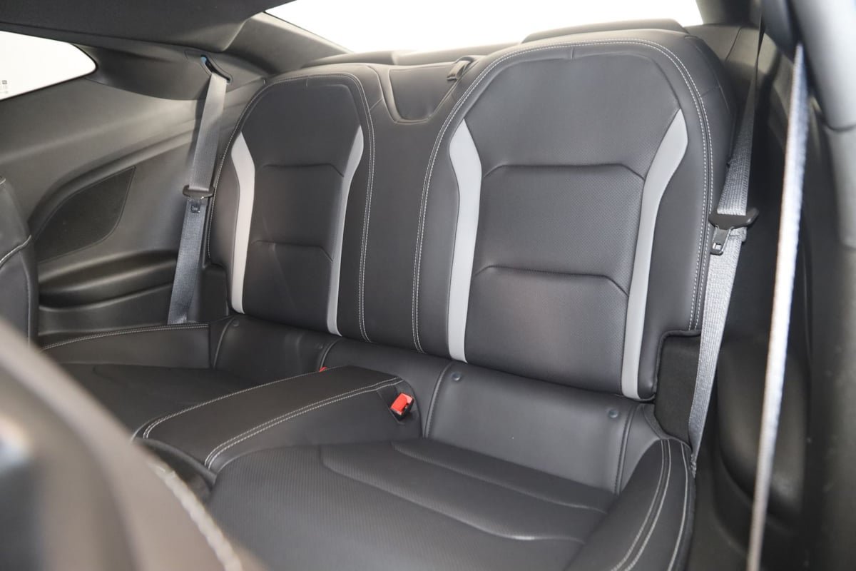 Used 2018 Chevrolet Camaro SS RWD image 49