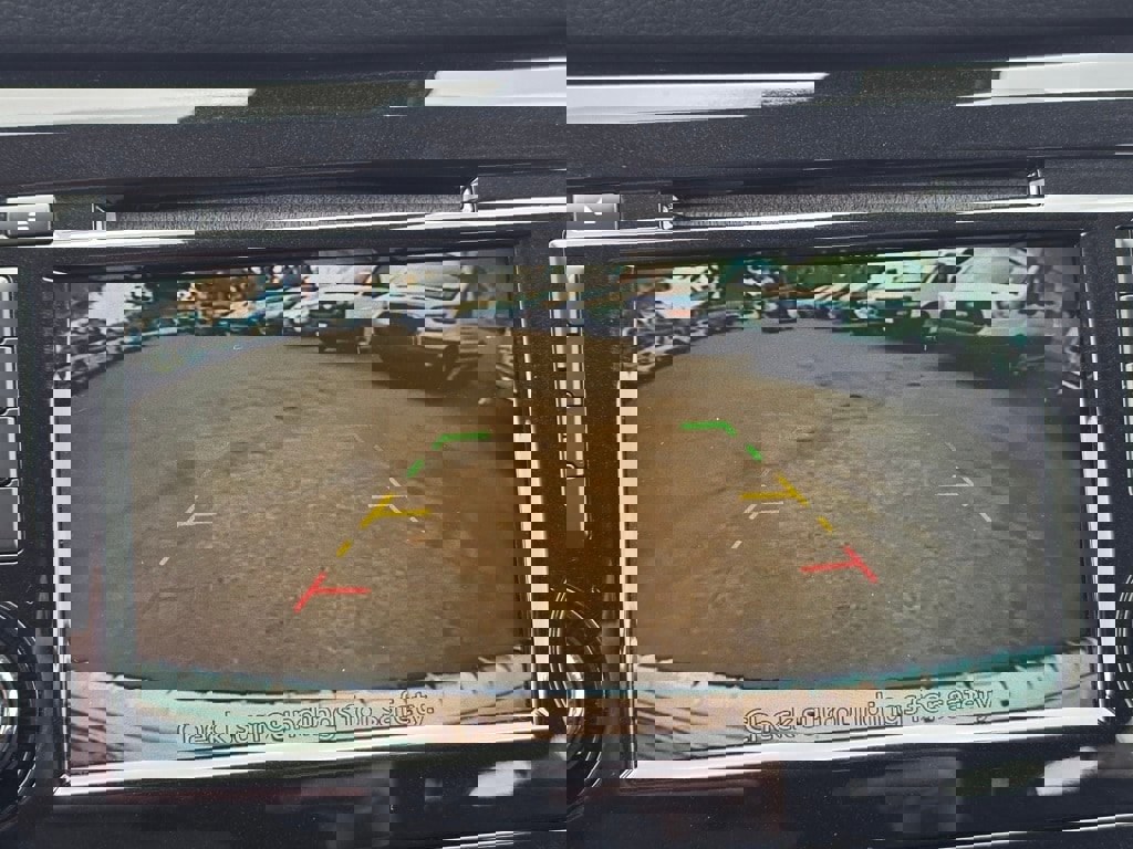 Used 2022 Nissan Rogue Sport S image 13