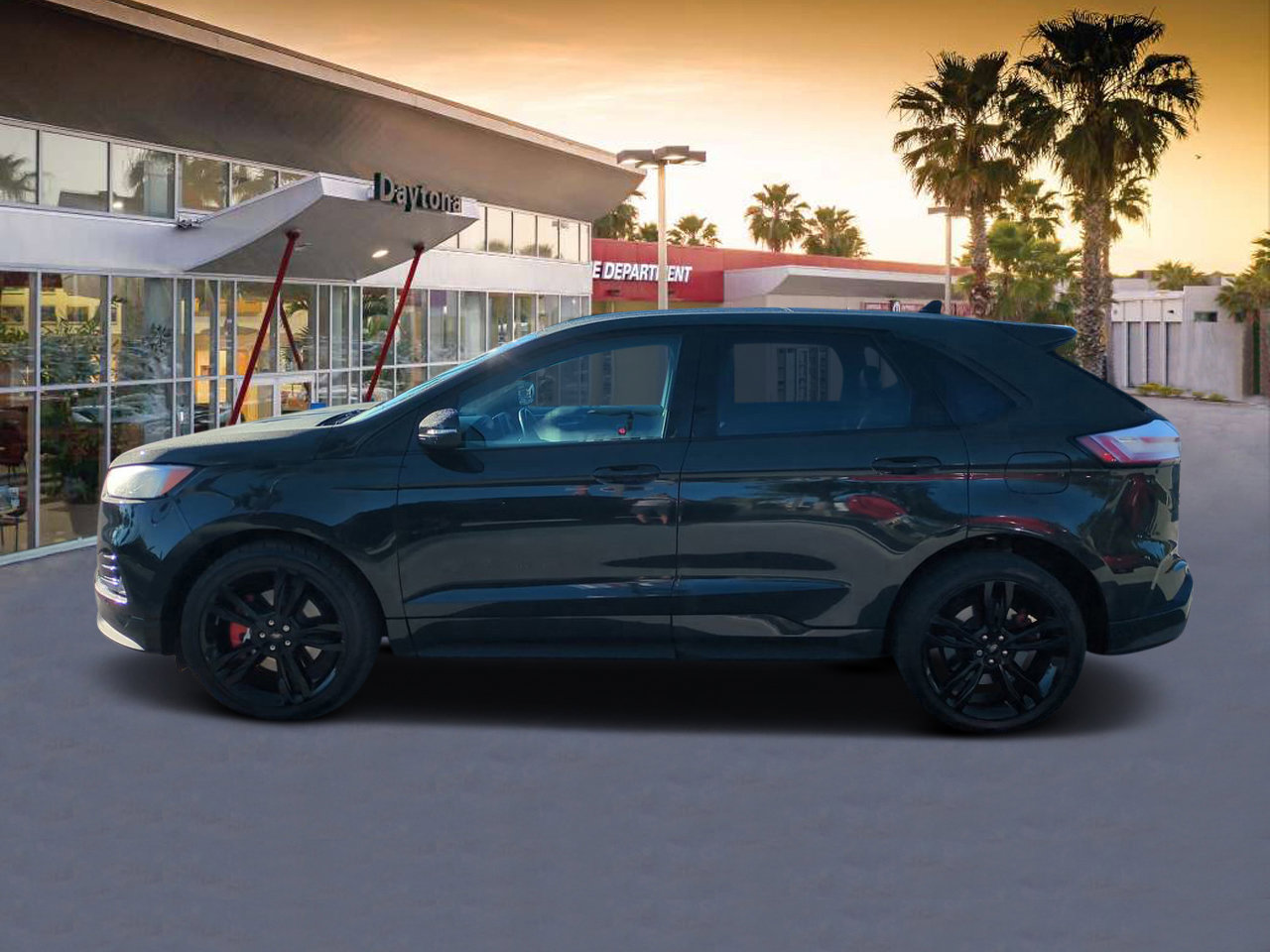 Used 2022 Ford Edge ST w/ Equipment Group 401A image 6