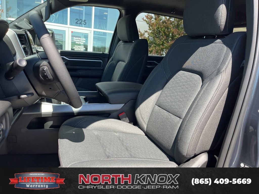 New 2026 RAM 1500 Big Horn AWD/4WD image 4