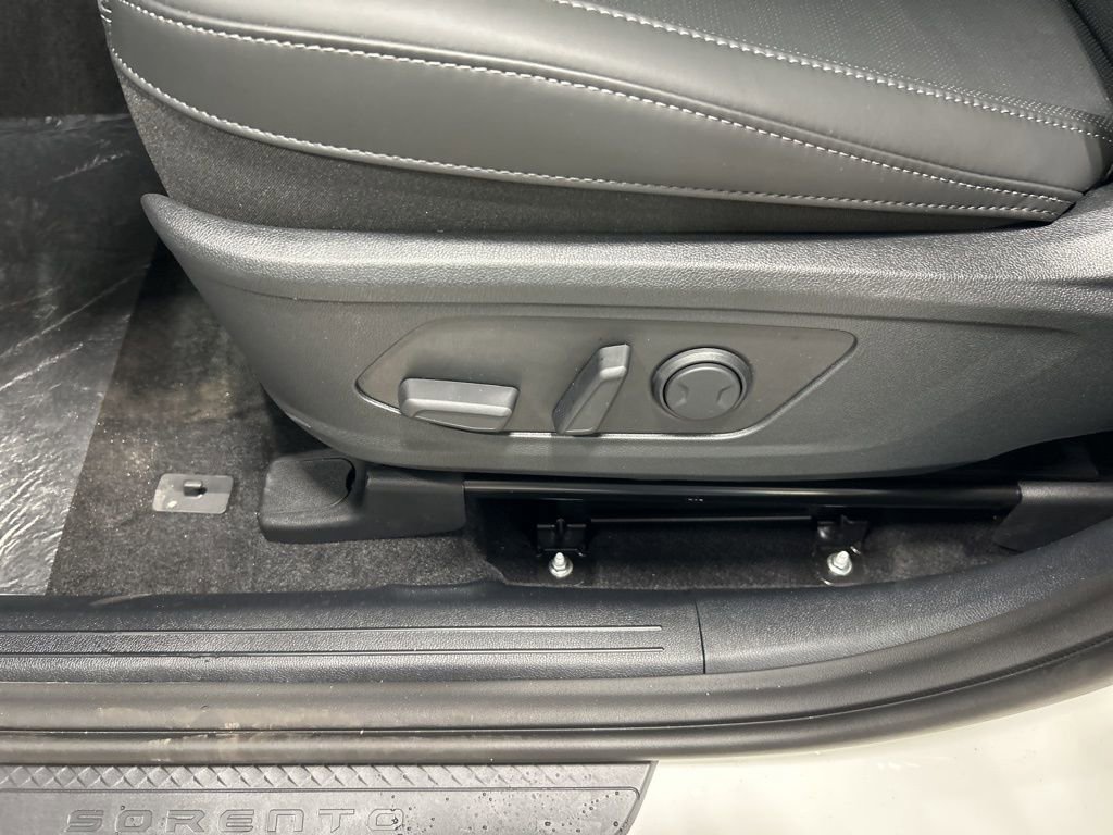 New 2026 Kia Sorento EX image 10