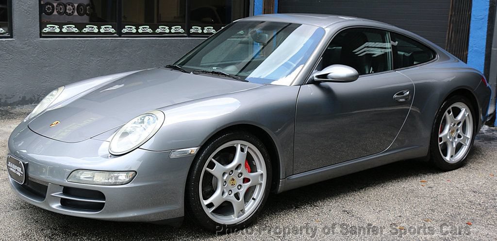 Used 2005 Porsche 911 Carrera S RWD image 4