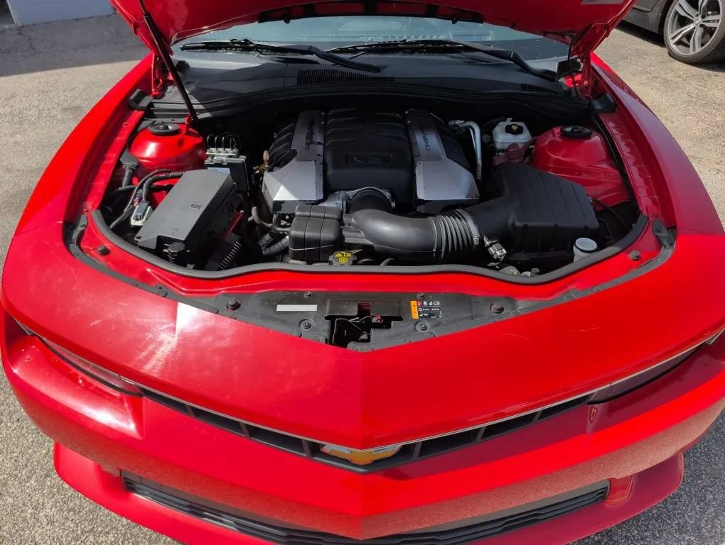Used 2015 Chevrolet Camaro SS w/ RS Package RWD image 13