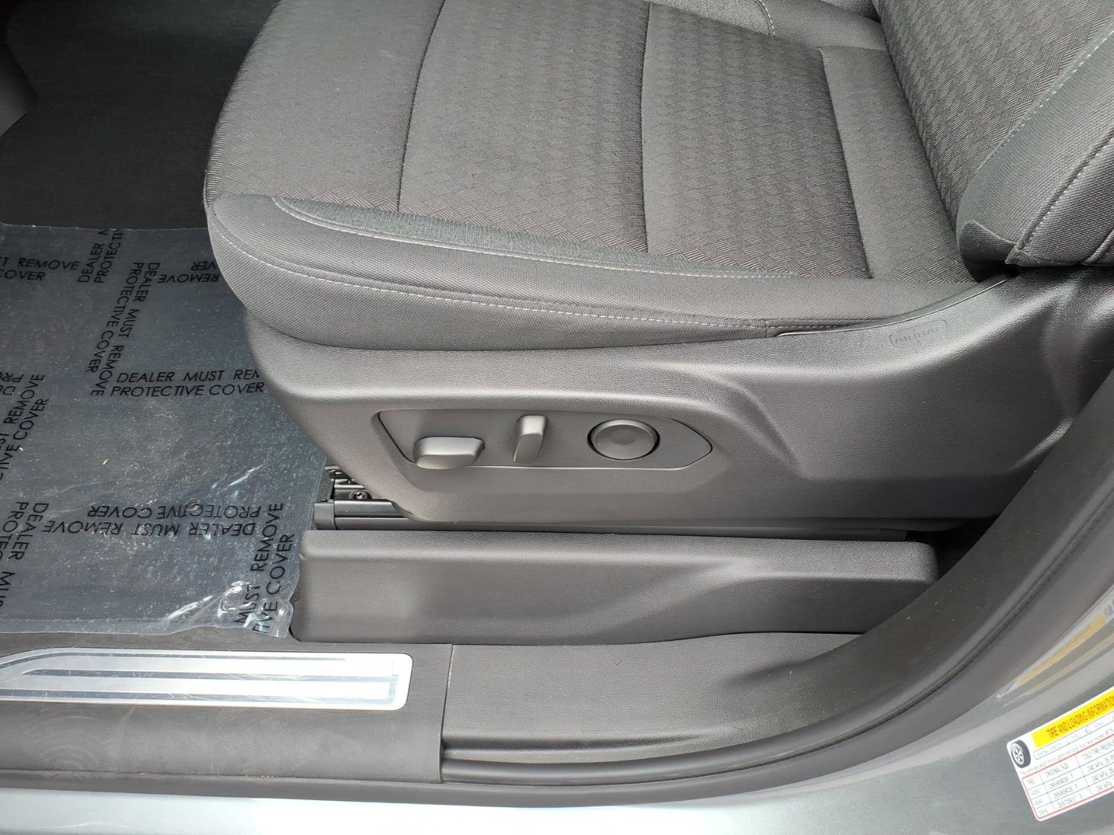 Used 2026 Chevrolet Silverado 1500 RST AWD/4WD image 18