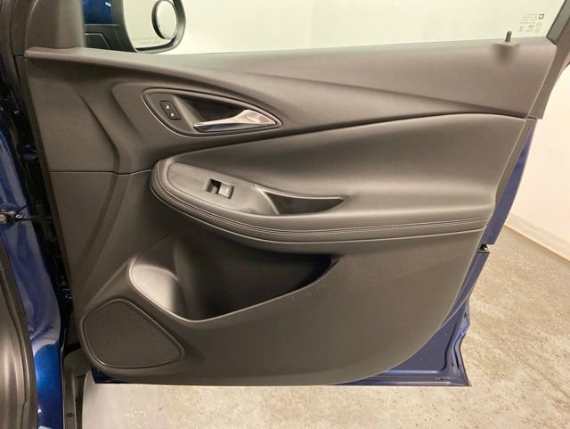 Used 2023 Buick Encore GX Select FWD image 21