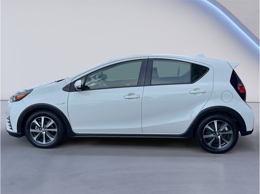 Used 2018 Toyota Prius C Three FWD image 3