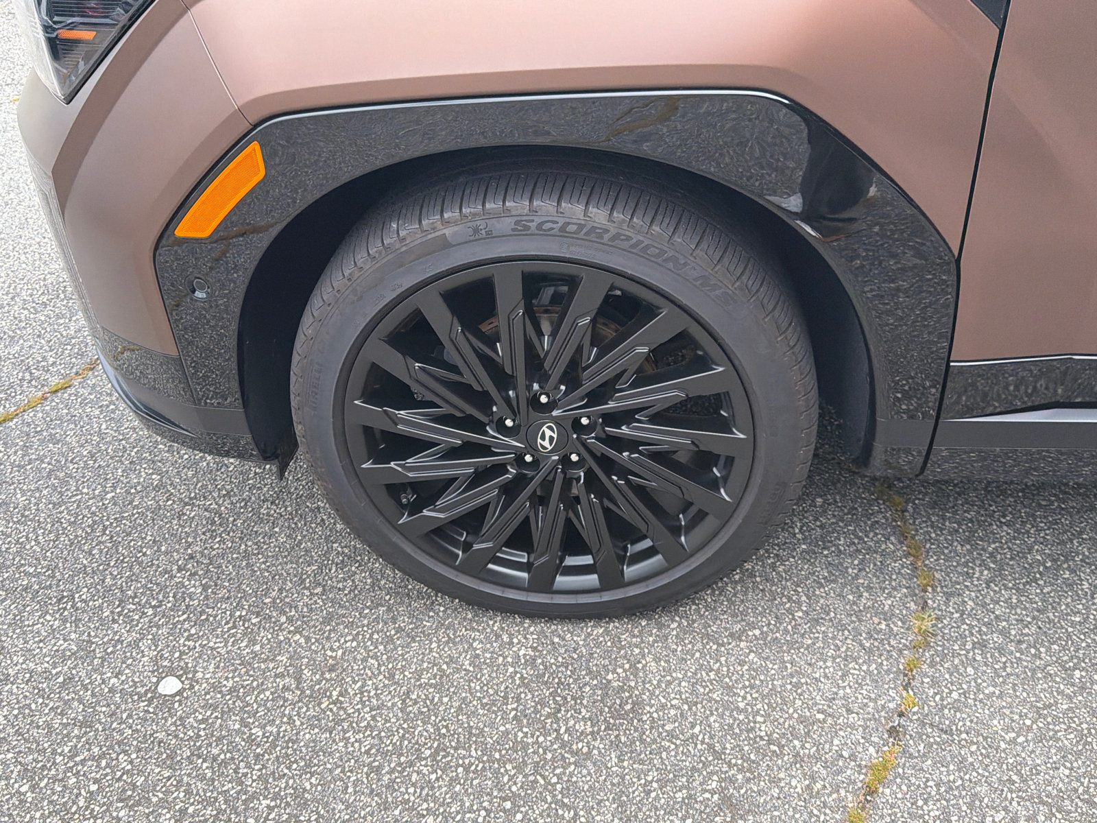 Certified 2025 Hyundai Santa Fe Calligraphy FWD image 12