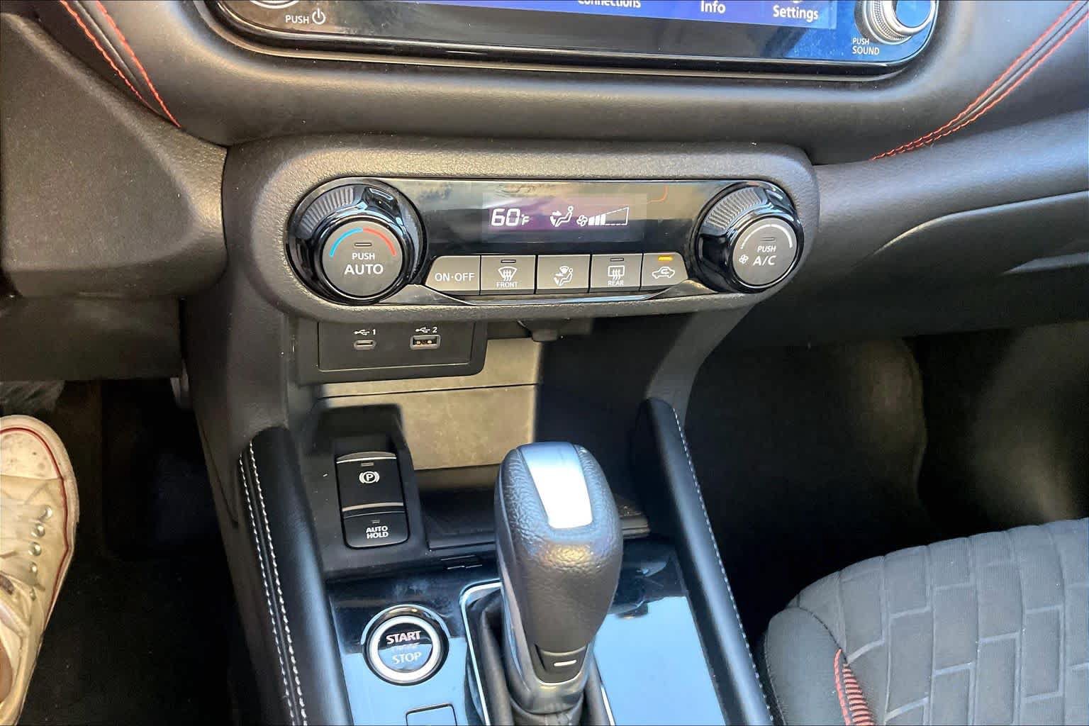 Used 2021 Nissan Kicks SR FWD image 29