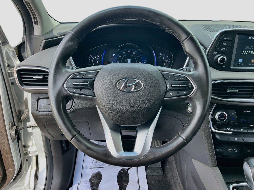 Used 2019 Hyundai Santa Fe SEL FWD image 11