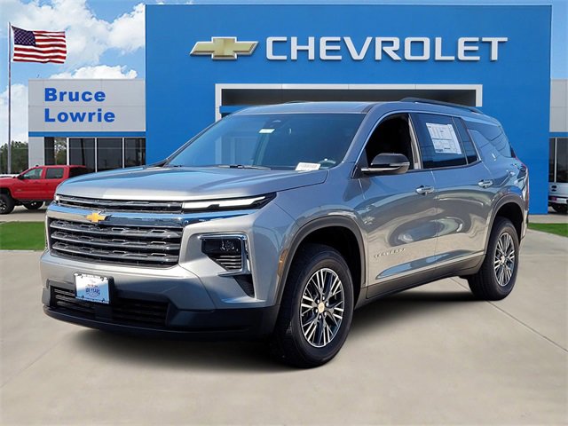 New 2026 Chevrolet Traverse LT w/ LPO, Floor Liner Package video 1