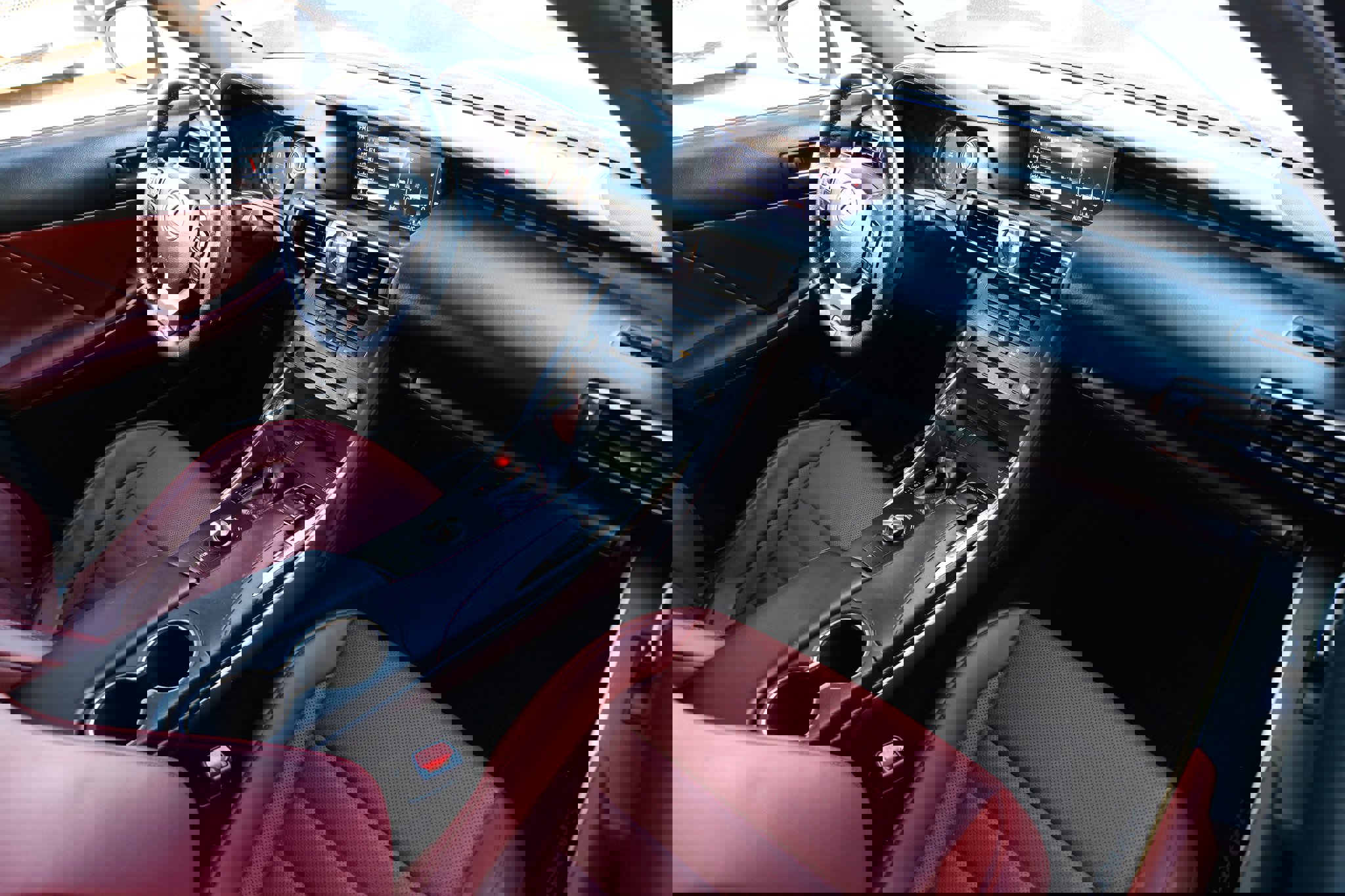 Used 2019 Lexus IS 300 AWD image 21