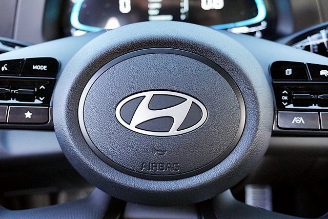 New 2026 Hyundai Elantra Sport FWD image 36