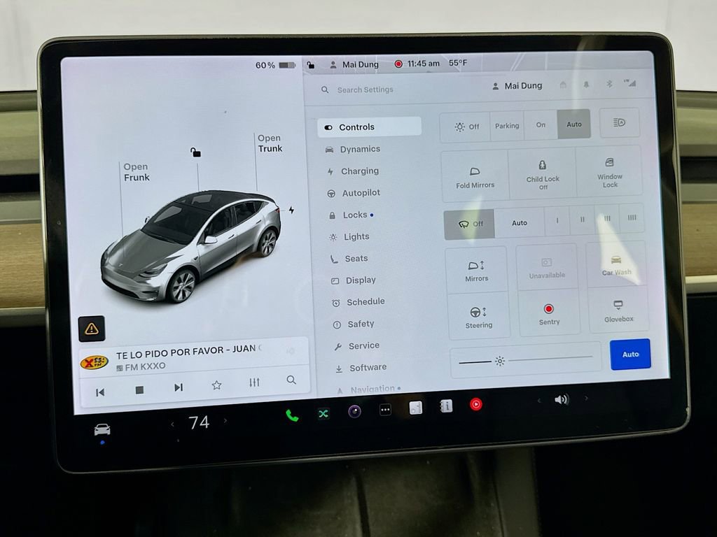 Used 2021 Tesla Model Y Long Range image 13