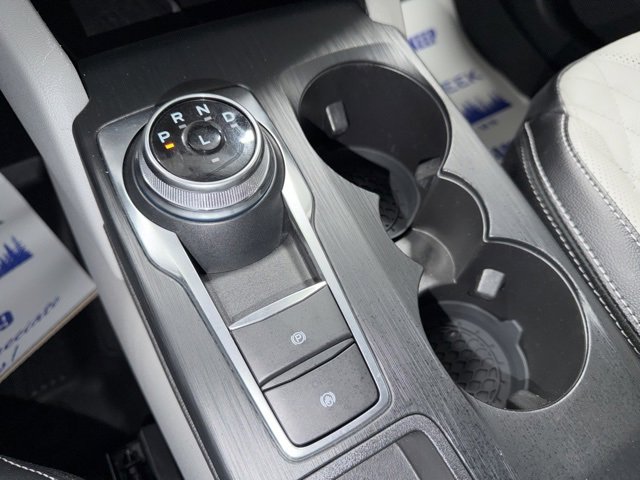 Used 2024 Ford Escape Platinum w/ Premium Technology Package image 23