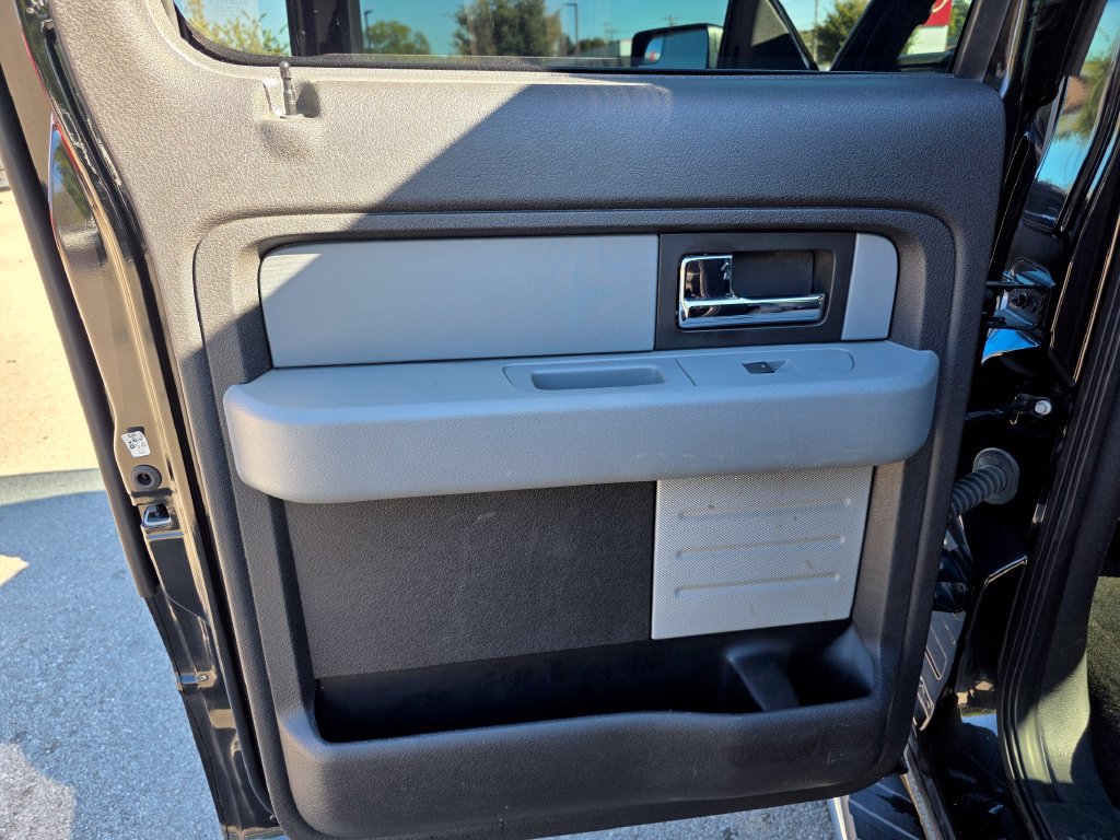Used 2014 Ford F150 XLT w/ Equipment Group 302A Luxury AWD/4WD image 37
