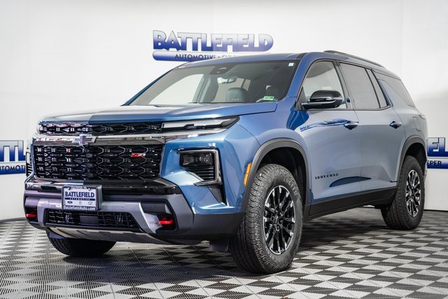 New 2026 Chevrolet Traverse Z71 w/ Enhanced Driving Package image 3