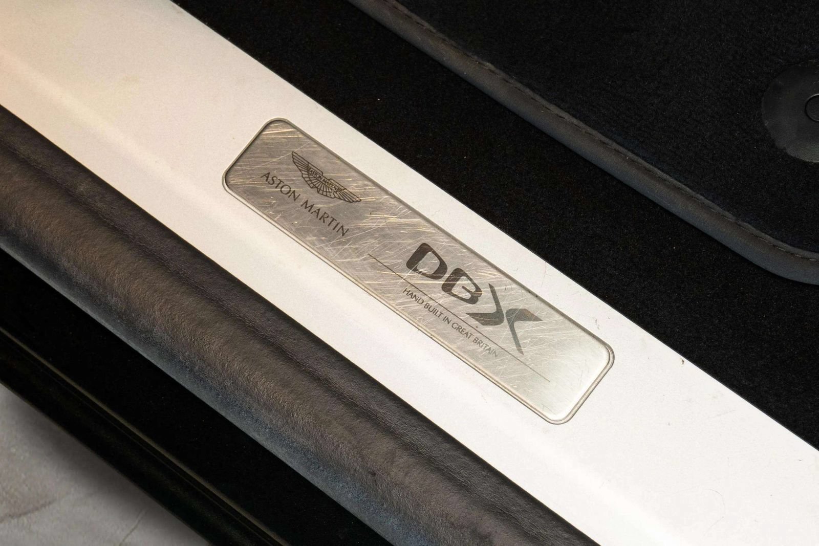 Used 2024 Aston Martin DBX AWD/4WD image 15
