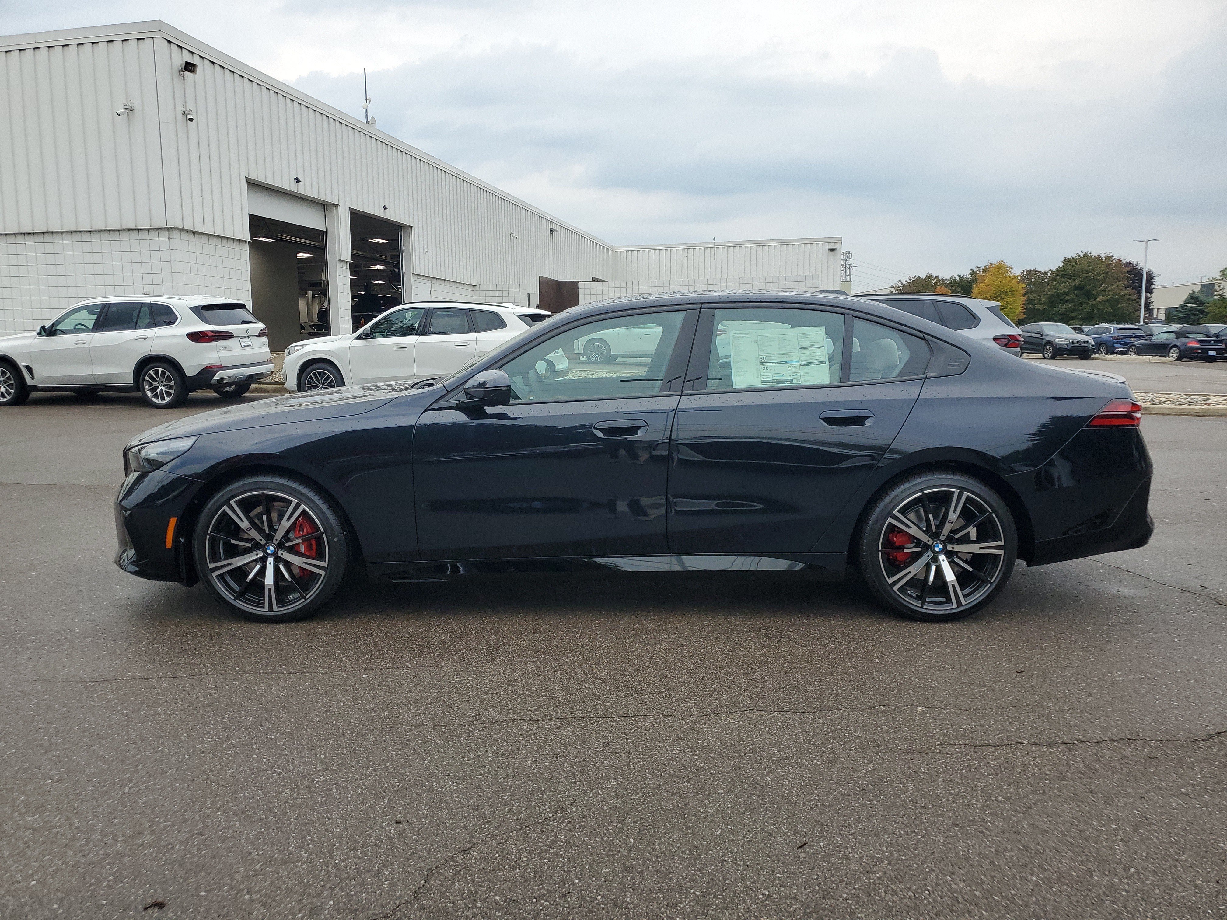 New 2027 BMW 530i xDrive w/ M Sport Package AWD/4WD image 2