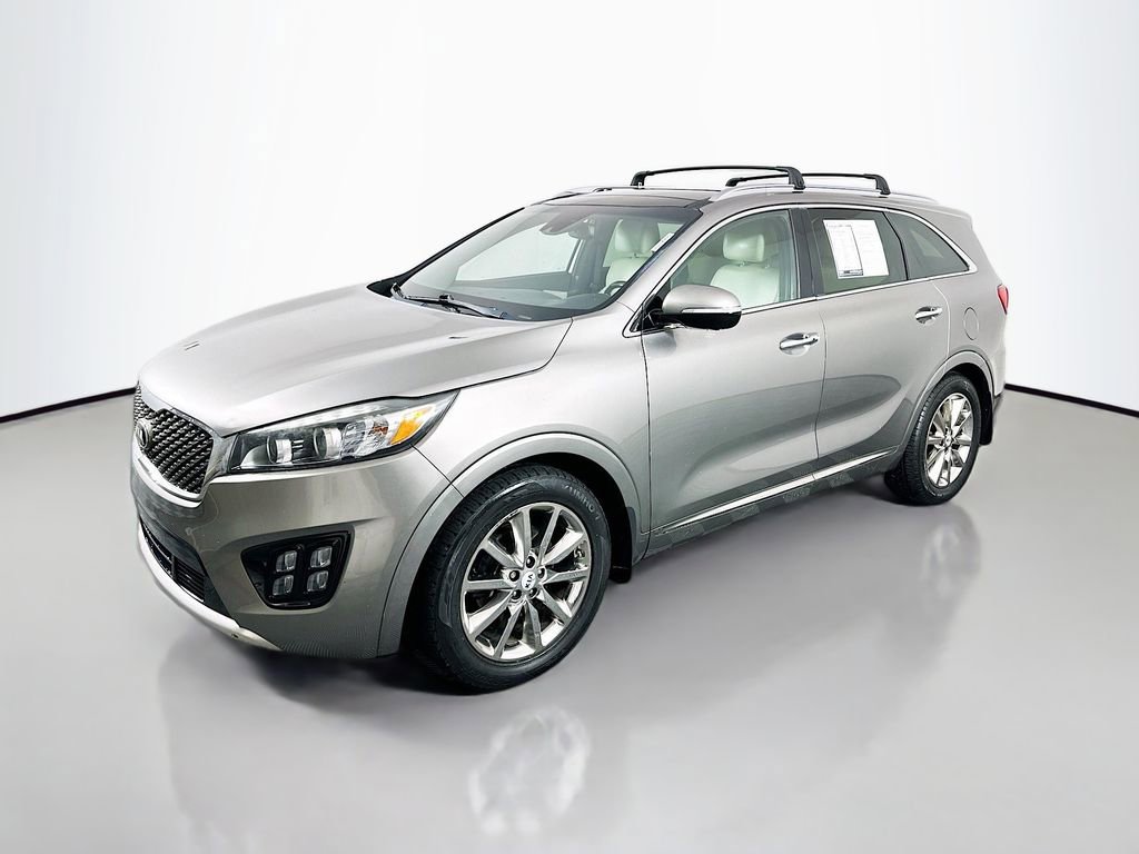 Used 2017 Kia Sorento SX image 3