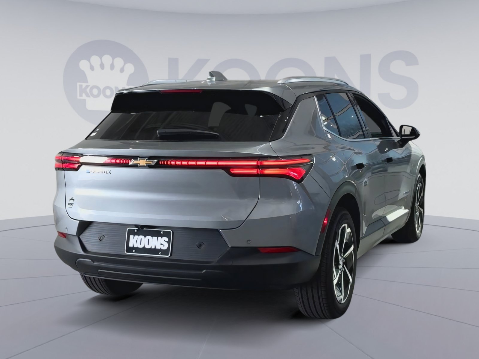 New 2026 Chevrolet Equinox EV LT FWD image 11