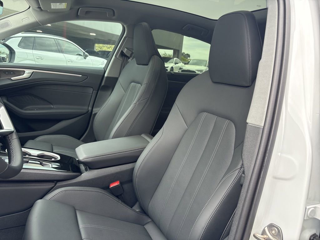 New 2026 Audi A6 Premium Plus image 13