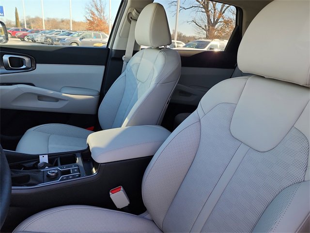 New 2026 Kia Sorento S w/ S Panoramic Sunroof Package image 12